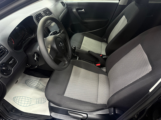 Volkswagen Polo Comfortline, 2014 года, пробег 92385 км