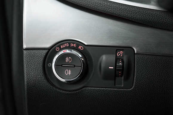 Opel Mokka Cosmo, 2012 года, пробег 141000 км
