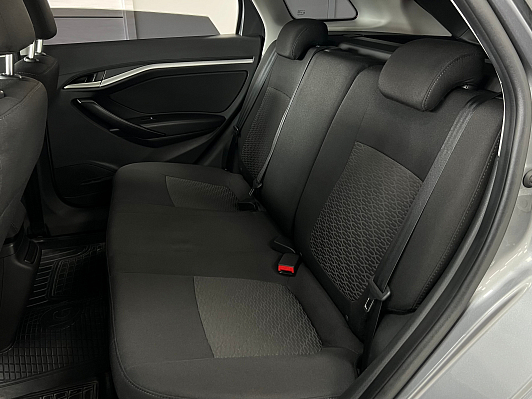 Lada (ВАЗ) Vesta Comfort, 2019 года, пробег 99000 км