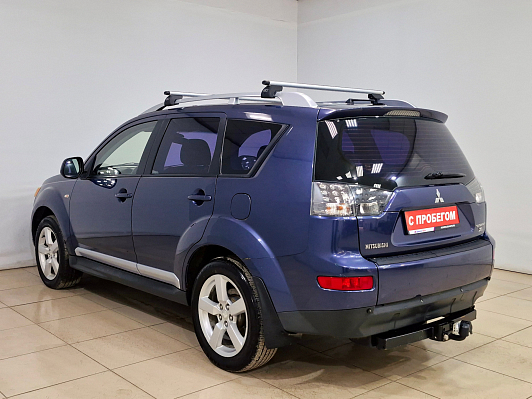 Mitsubishi Outlander Invite, 2008 года, пробег 236597 км