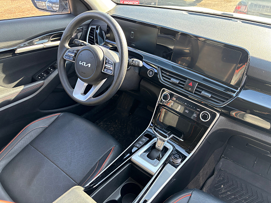 Kia Seltos Deluxe Edition, 2024 года, пробег 21600 км