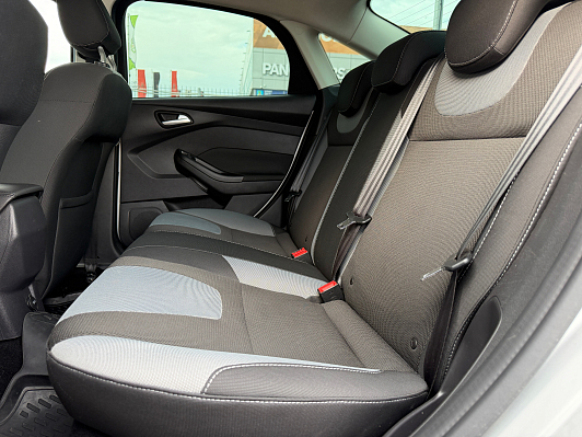 Ford Focus Trend, 2011 года, пробег 212000 км
