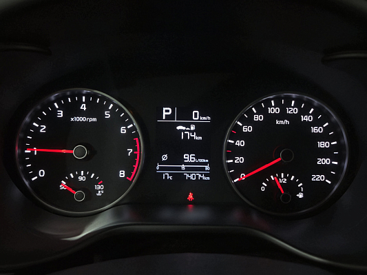 Kia Rio Luxe RED Line, 2019 года, пробег 74055 км