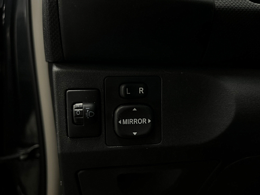 Toyota Yaris, 2006 года, пробег 174440 км