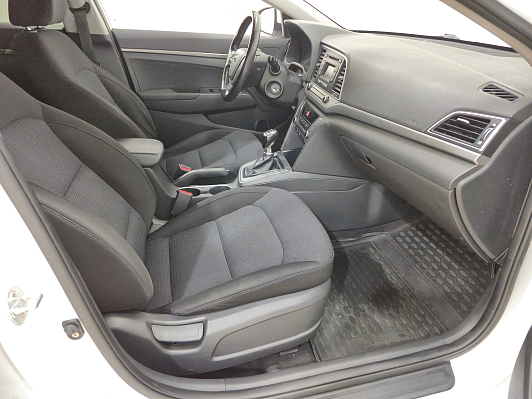 Hyundai Elantra Base, 2018 года, пробег 200532 км