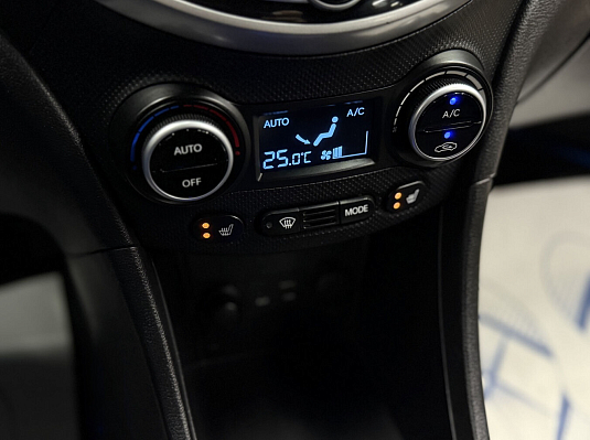 Hyundai Solaris Elegance, 2016 года, пробег 174430 км