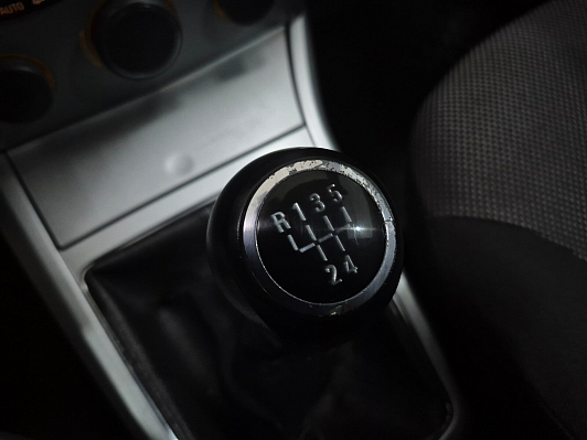 Opel Astra, 2011 года, пробег 278225 км