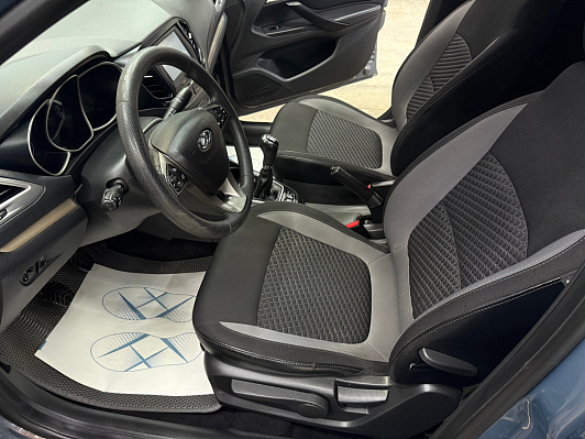 Lada (ВАЗ) Vesta Comfort, 2017 года, пробег 144464 км