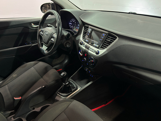 Hyundai Solaris Comfort, 2017 года, пробег 273000 км