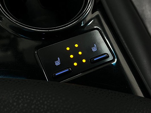 Toyota Camry Элеганс Safety, 2020 года, пробег 98682 км
