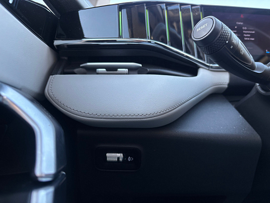 Geely Atlas Flagship Sport, 2023 года, пробег 48471 км