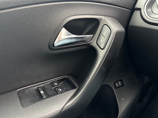 Volkswagen Polo Trendline, 2013 года, пробег 222000 км