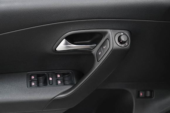 Volkswagen Polo Trendline, 2017 года, пробег 67000 км