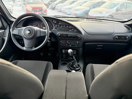 Chevrolet Niva LE+, 2017 года, пробег 65413 км
