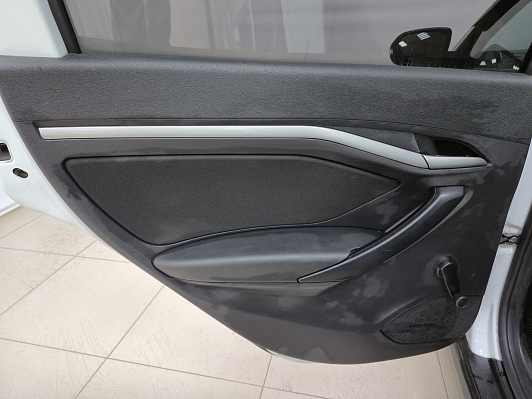 Lada (ВАЗ) Vesta Comfort Multimedia, 2019 года, пробег 95808 км