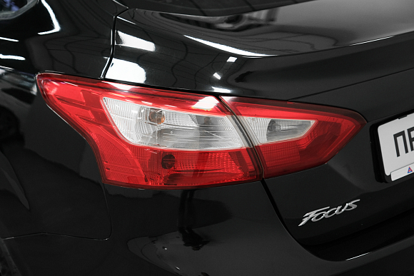 Ford Focus SYNC Edition, 2011 года, пробег 170000 км