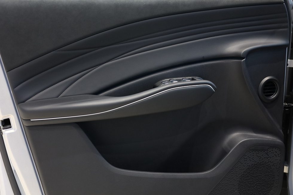 Omoda C7 Актив, серый