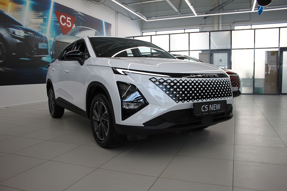 Omoda C5 Драйв (2025), белый