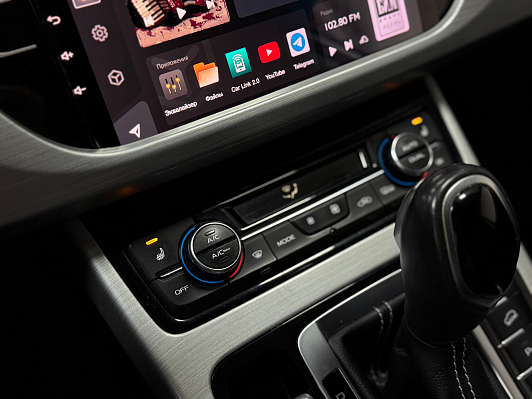 Geely Atlas Люкс + Yandex Auto, 2019 года, пробег 191358 км