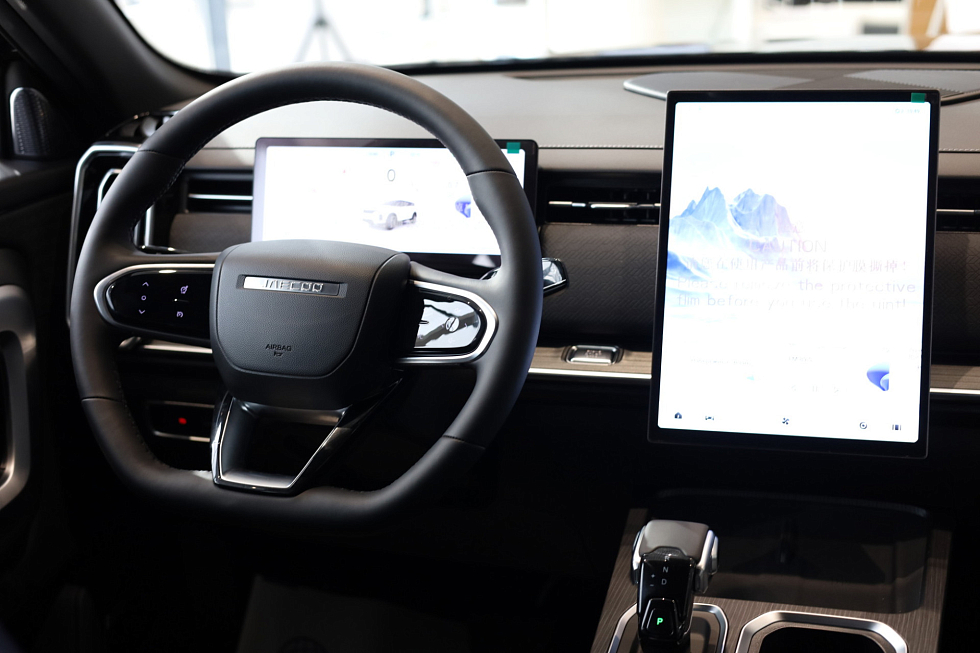 Jaecoo J7 Актив, черный