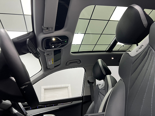 Geely Atlas Флагман, 2024 года, пробег 14650 км