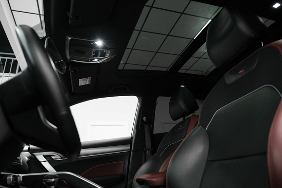 Geely Coolray Flagship Sport, 2022 года, пробег 55000 км