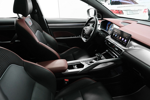 Geely Coolray Flagship Sport, 2022 года, пробег 55000 км