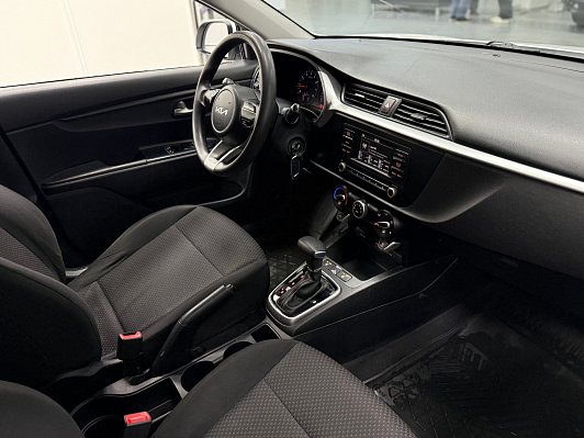 Kia Rio Prestige, 2022 года, пробег 134782 км