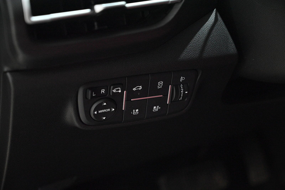 Changan Eado Plus DLX, белый