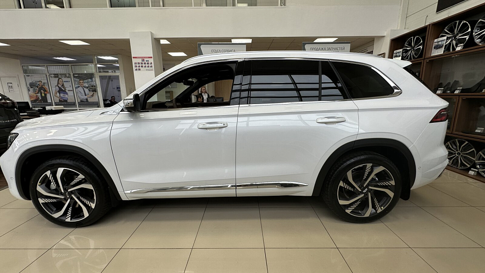 Geely Monjaro Luxury, белый