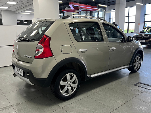 Renault Sandero, 2012 года, пробег 106000 км