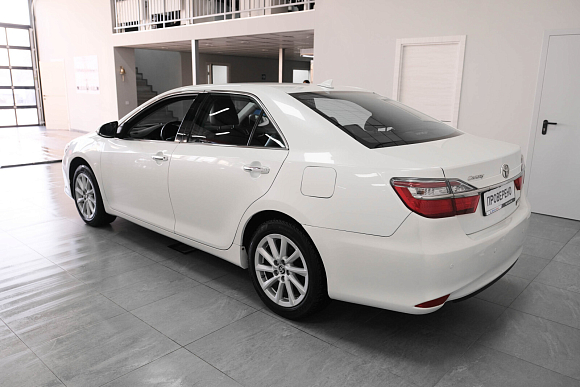 Toyota Camry Exclusive, 2017 года, пробег 172189 км
