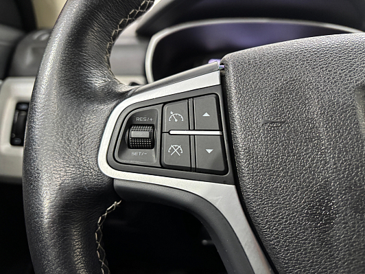 Geely Atlas Luxury, 2019 года, пробег 90364 км