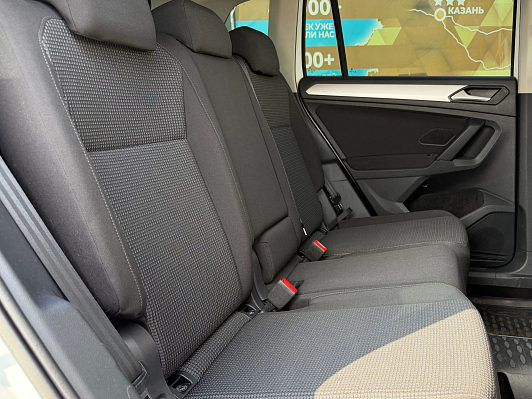 Volkswagen Tiguan Trendline, 2019 года, пробег 207260 км