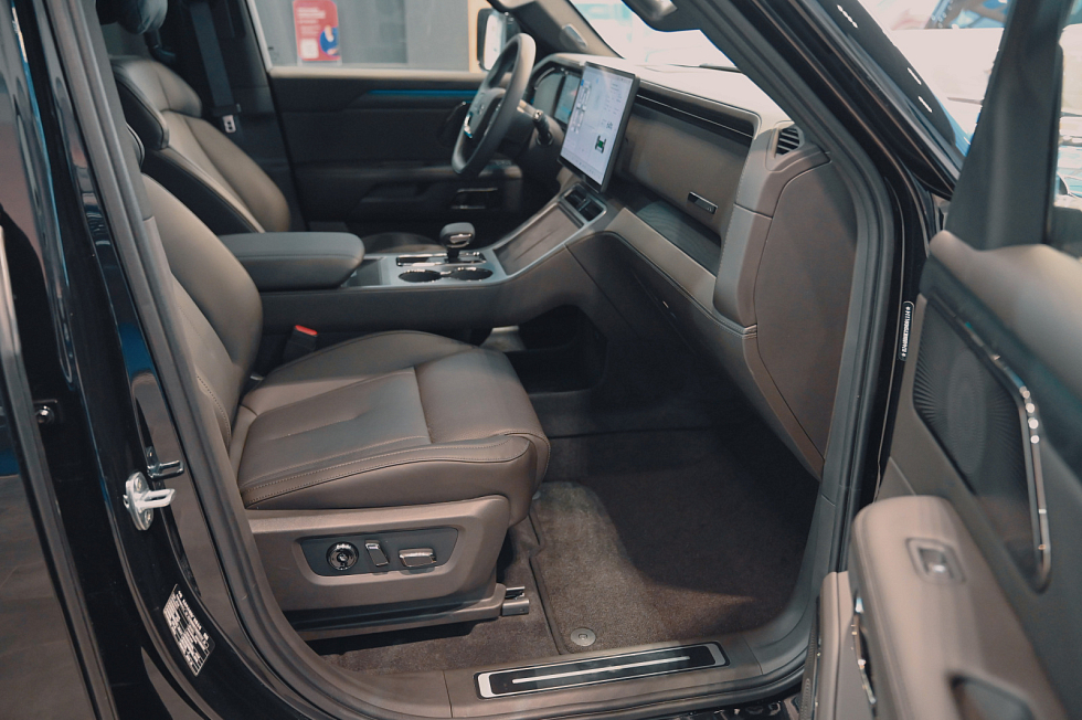 Rox 01 Бизнес Версия / Business Edition, черный