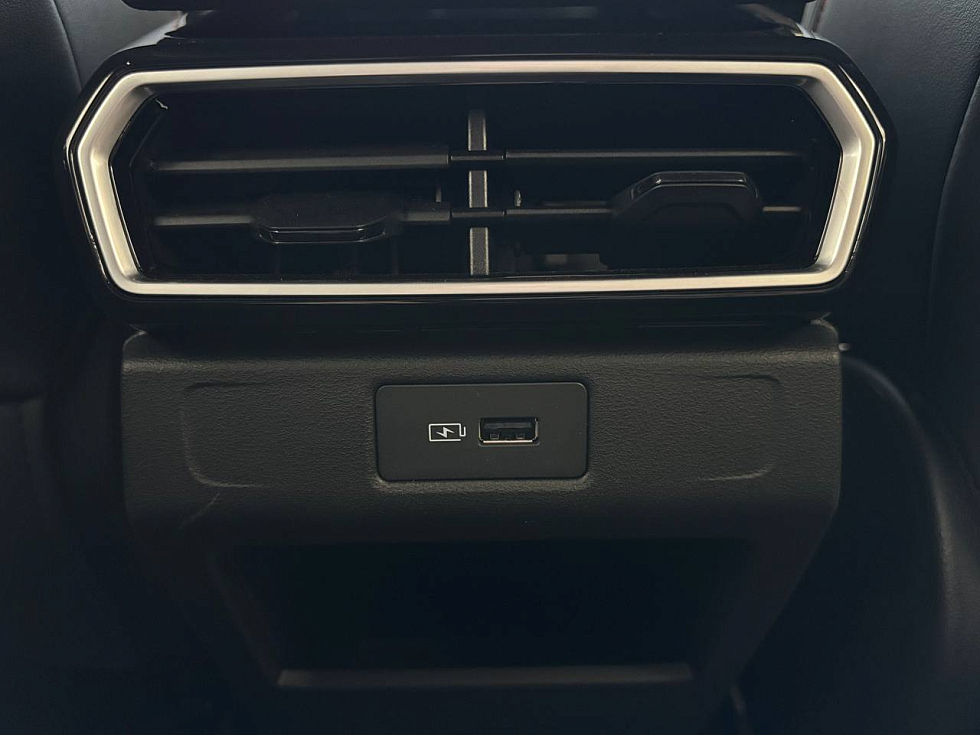 Geely Cityray Флагман, серебряный