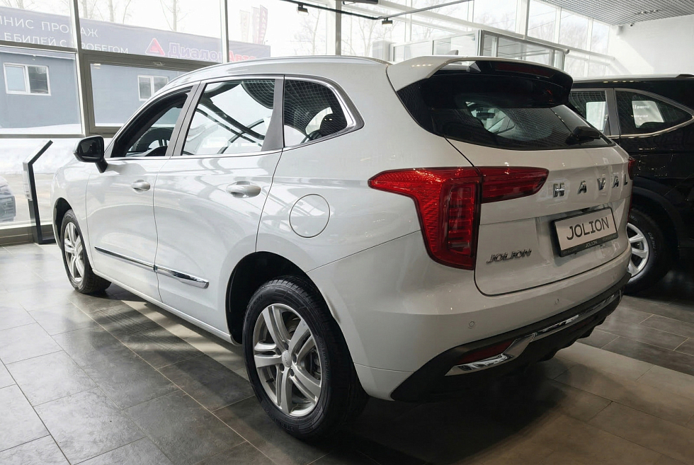 Haval Jolion Оптимум, белый