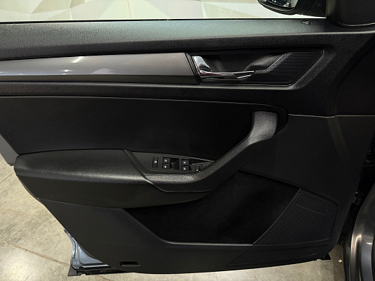 Skoda Kodiaq Ambition, 2019 года, пробег 186289 км