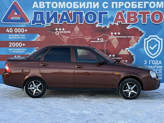 Lada (ВАЗ) Priora Standard 21702-40-050, 2017 года, пробег 220000 км