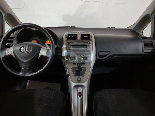 Toyota Auris, 2007 года, пробег 219692 км