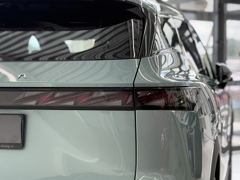 Omoda C7 Актив, зеленый