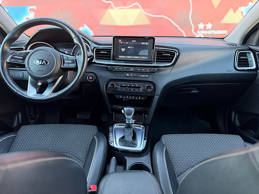 Kia Ceed, 2018 года, пробег 87923 км