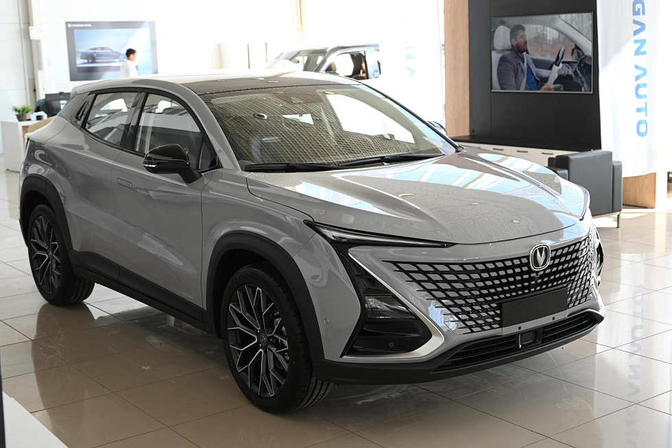 Changan UNI-T Техно, серый