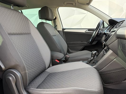 Volkswagen Tiguan CONNECT, 2017 года, пробег 278000 км