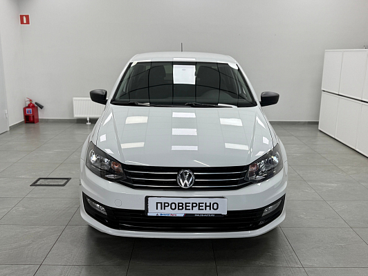 Volkswagen Polo Comfortline, 2017 года, пробег 140982 км