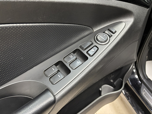 Hyundai Sonata Style, 2011 года, пробег 170527 км