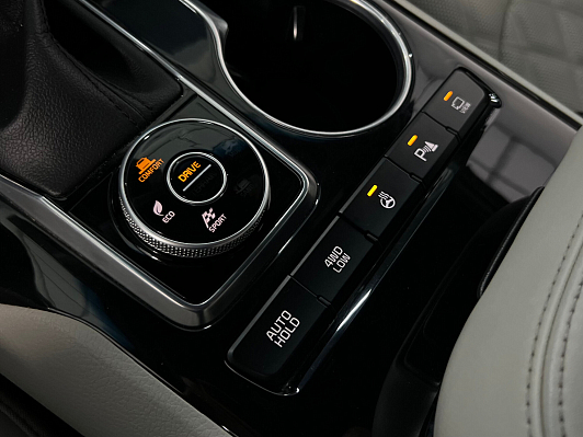 Kia Mohave Platinum, 2020 года, пробег 110283 км