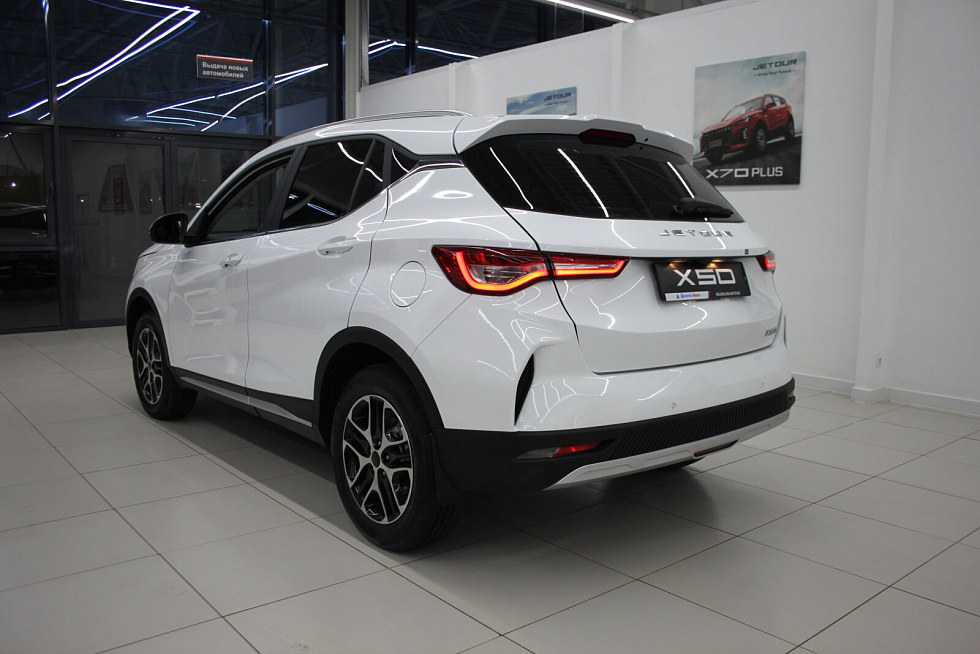 JETOUR X50 Luxury, белый
