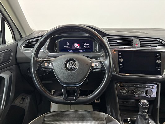 Volkswagen Tiguan OFFROAD, 2019 года, пробег 113258 км