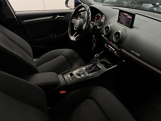 Audi A3 Sport, 2018 года, пробег 111527 км